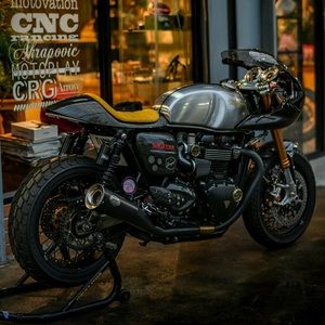 Meet your Posher, Wes